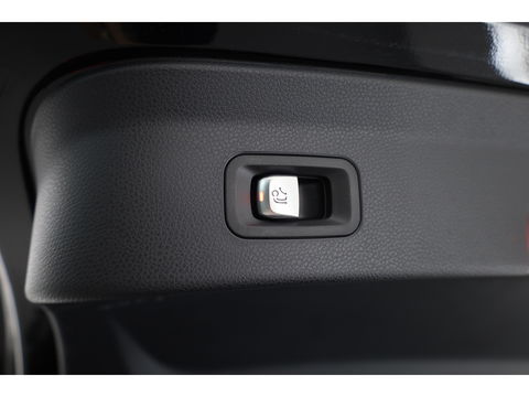 Mercedes-Benz GLC Coupé 300e 4MATIC AMG-Line | Pano | 360cam | Memory seats | Elek. Trekhaak | 20'' | Apple CarPlay