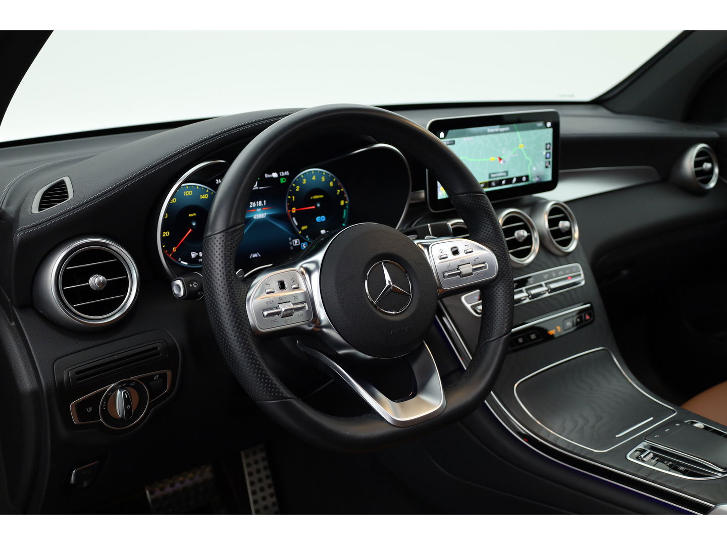Mercedes-Benz GLC Coupé 300e 4MATIC AMG-Line | Pano | 360cam | Memory seats | Elek. Trekhaak | 20'' | Apple CarPlay