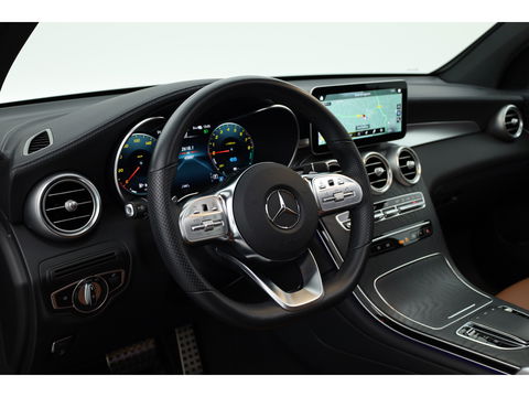 Mercedes-Benz GLC Coupé 300e 4MATIC AMG-Line | Pano | 360cam | Memory seats | Elek. Trekhaak | 20'' | Apple CarPlay
