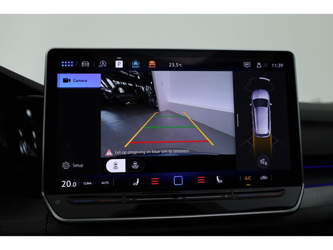Volkswagen GOLF Variant 1.5 eTSI R-Line DSG | MY25 | Pano | IQ. Light | Adapt. Cruise | Camera | Stoel- Stuurverw. | Apple CarPlay