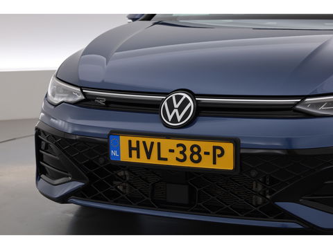 Volkswagen GOLF Variant 1.5 eTSI R-Line DSG | MY25 | Pano | IQ. Light | Adapt. Cruise | Camera | Stoel- Stuurverw. | Apple CarPlay