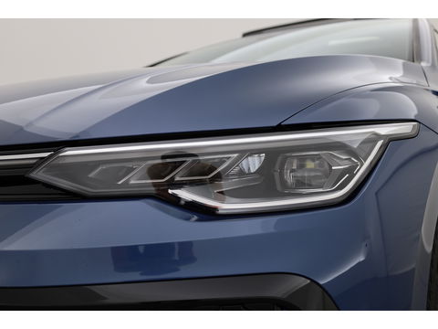 Volkswagen GOLF Variant 1.5 eTSI R-Line DSG | MY25 | Pano | IQ. Light | Adapt. Cruise | Camera | Stoel- Stuurverw. | Apple CarPlay