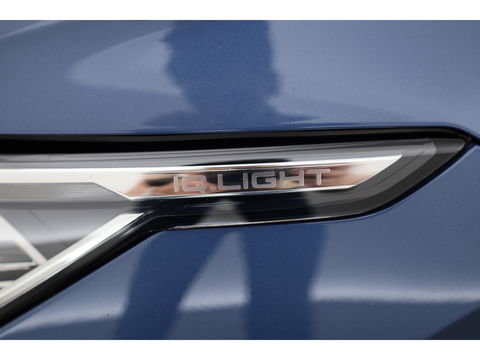 Volkswagen GOLF Variant 1.5 eTSI R-Line DSG | MY25 | Pano | IQ. Light | Adapt. Cruise | Camera | Stoel- Stuurverw. | Apple CarPlay