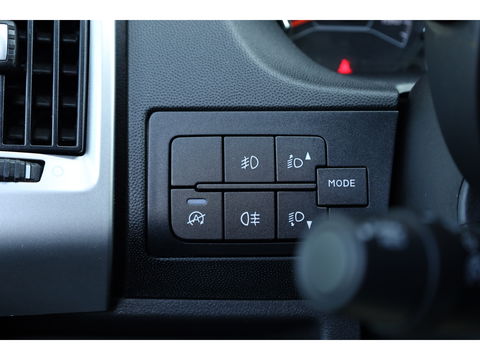 Opel Movano 2.2D 140pk L2H2 Edition | Nw model | Navi | Airco | Cruise | Trekhaak | Betimmering