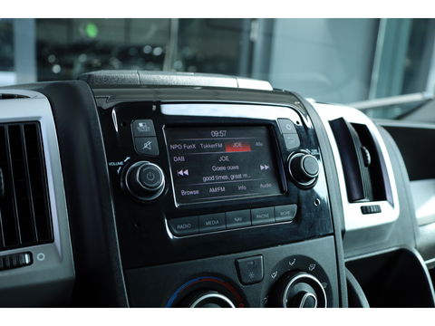 Opel Movano 2.2D 140pk L2H2 Edition | Nw model | Navi | Airco | Cruise | Trekhaak | Betimmering