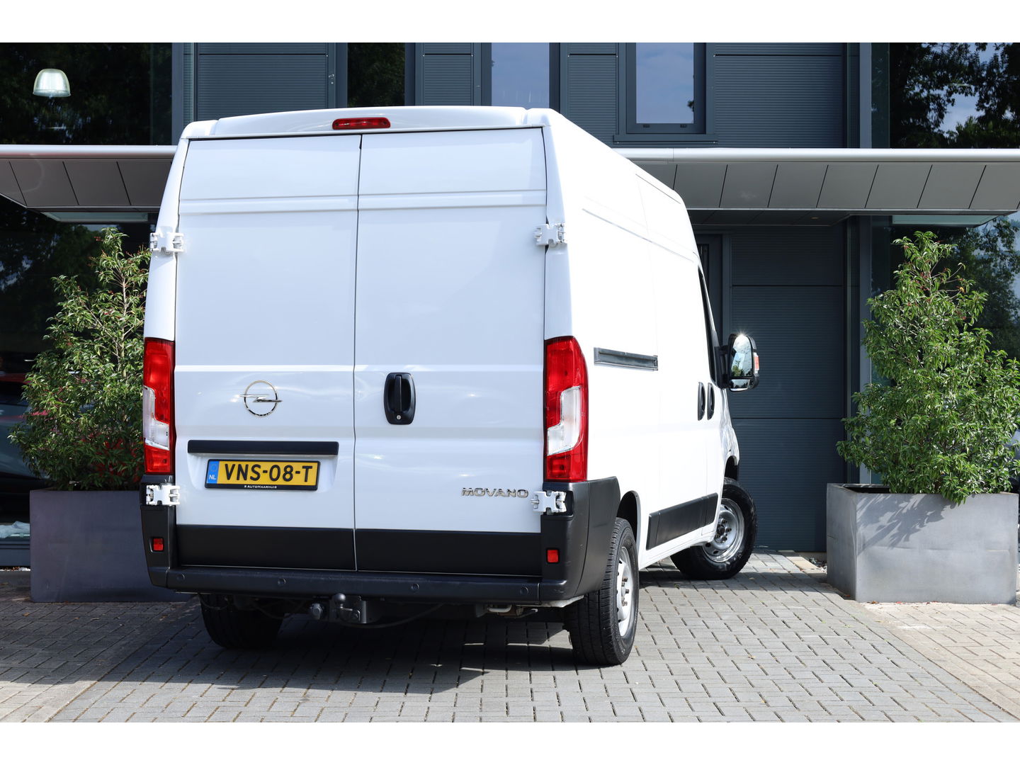 Opel Movano 2.2D 140pk L2H2 Edition | Nw model | Navi | Airco | Cruise | Trekhaak | Betimmering