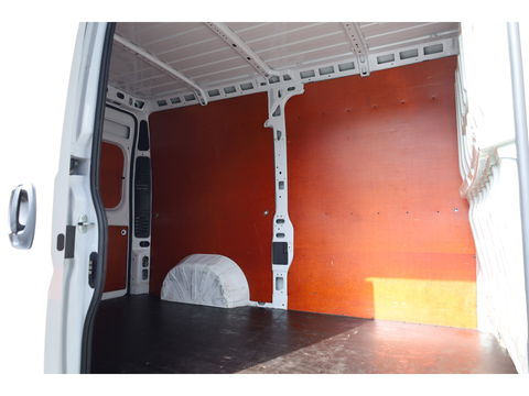 Opel Movano 2.2D 140pk L2H2 Edition | Nw model | Navi | Airco | Cruise | Trekhaak | Betimmering