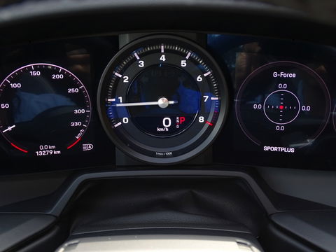 Porsche 992 911 3.0 Carrera S 451PK Sport Design / 2021 / LED