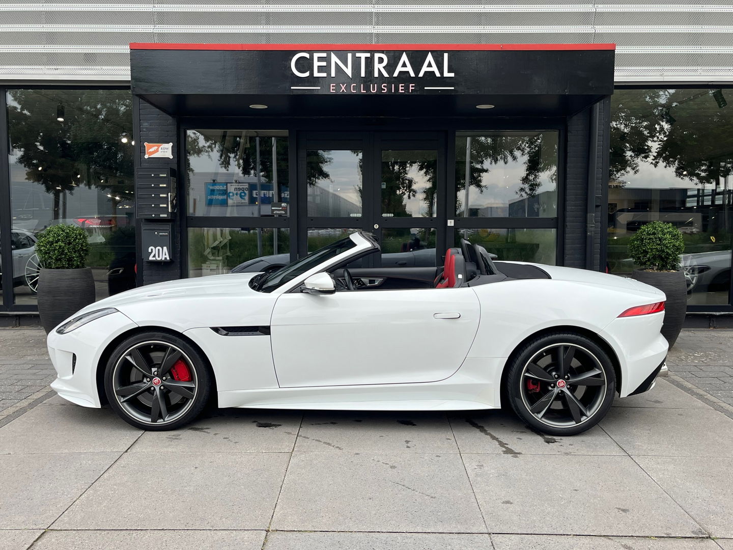 Jaguar F-Type 5.0 V8 R Convertible AWD 551PK|Carbon|Meridian|Sportuitlaat|Memory|Leder|Keyless|Camera