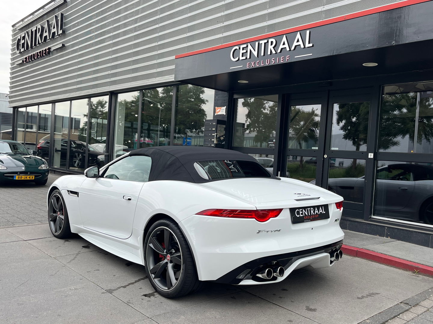 Jaguar F-Type 5.0 V8 R Convertible AWD 551PK|Carbon|Meridian|Sportuitlaat|Memory|Leder|Keyless|Camera