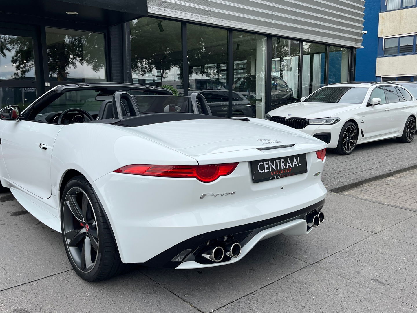 Jaguar F-Type 5.0 V8 R Convertible AWD 551PK|Carbon|Meridian|Sportuitlaat|Memory|Leder|Keyless|Camera