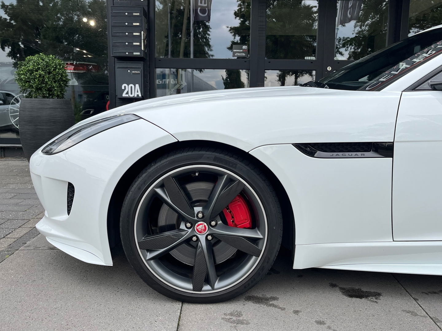 Jaguar F-Type 5.0 V8 R Convertible AWD 551PK|Carbon|Meridian|Sportuitlaat|Memory|Leder|Keyless|Camera