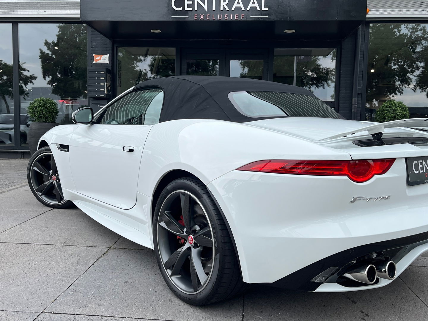Jaguar F-Type 5.0 V8 R Convertible AWD 551PK|Carbon|Meridian|Sportuitlaat|Memory|Leder|Keyless|Camera
