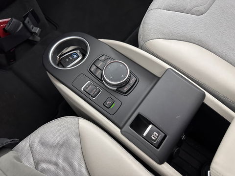 BMW i3 Basis Comfort Advance 22 kWh Aut. *PANO | 1/2LEATHER | FULL-LED | ADAPTIVE-CRUISE | HARMAN/KARDON | NAVI-FULLMAP | CAMERA | KEYLESS | COMFORT-SEATS | ECC | PDC | 20''ALU*