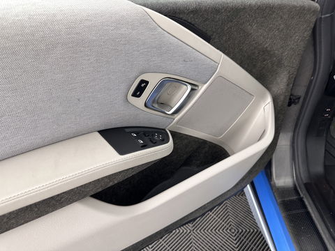 BMW i3 Basis Comfort Advance 22 kWh Aut. *PANO | 1/2LEATHER | FULL-LED | ADAPTIVE-CRUISE | HARMAN/KARDON | NAVI-FULLMAP | CAMERA | KEYLESS | COMFORT-SEATS | ECC | PDC | 20''ALU*