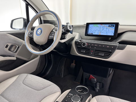 BMW i3 Basis Comfort Advance 22 kWh Aut. *PANO | 1/2LEATHER | FULL-LED | ADAPTIVE-CRUISE | HARMAN/KARDON | NAVI-FULLMAP | CAMERA | KEYLESS | COMFORT-SEATS | ECC | PDC | 20''ALU*
