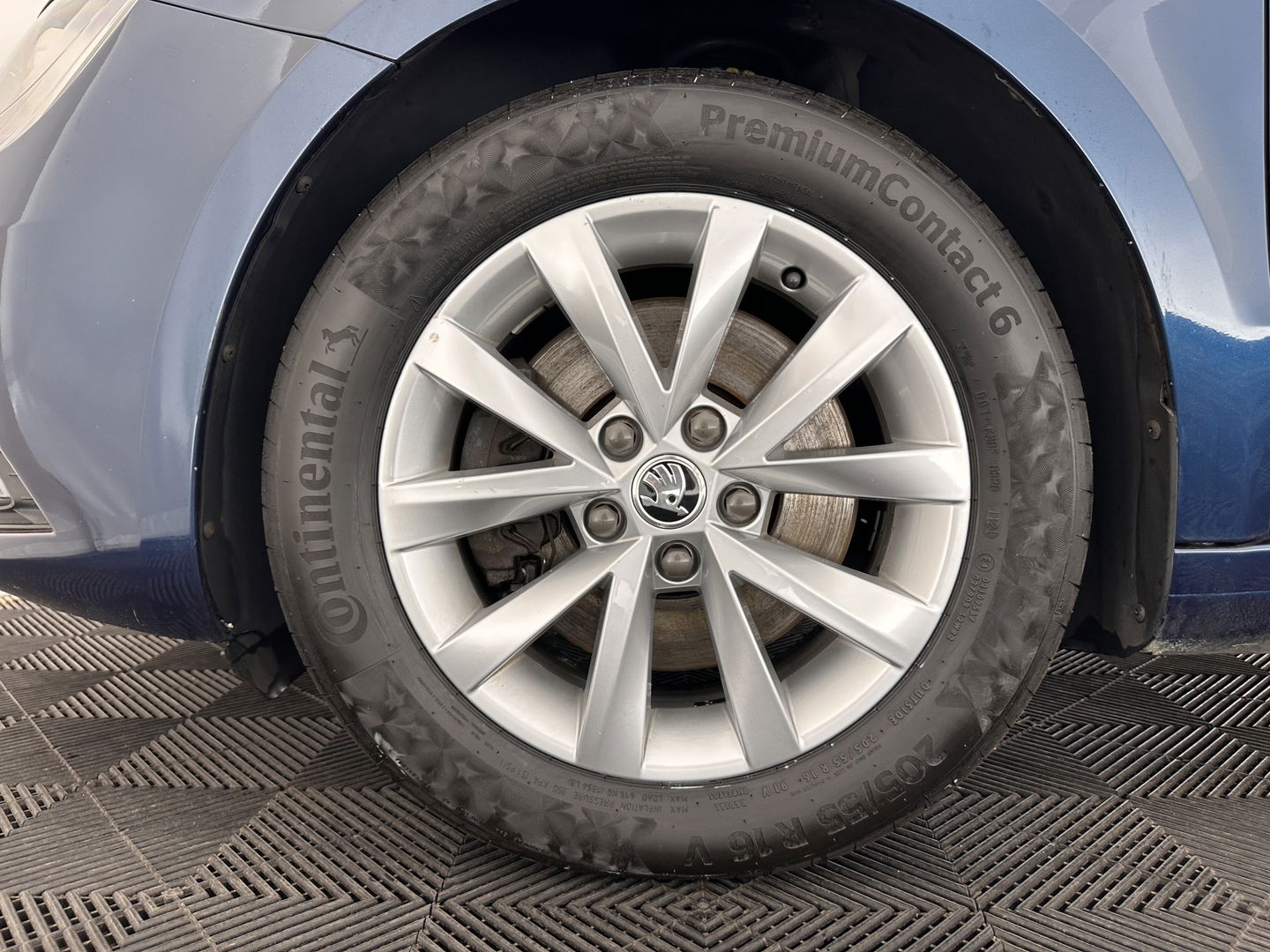 Škoda Superb Combi 1.6 TDI Sprint Pro *PANO | NAVI-FULLMAP | MEMORY-PACK | ECC | PDC | CRUISE | 16''ALU*
