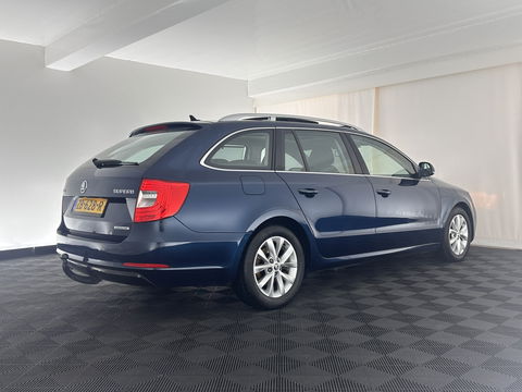 Škoda Superb Combi 1.6 TDI Sprint Pro *PANO | NAVI-FULLMAP | MEMORY-PACK | ECC | PDC | CRUISE | 16''ALU*