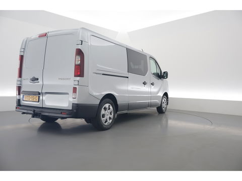 Renault Trafic 2.0 dCi 130pk Dubb.Cab. | L2H1 | 6 pers. | Airco | PDC | Trekhaak | Zilver met. | CarPlay