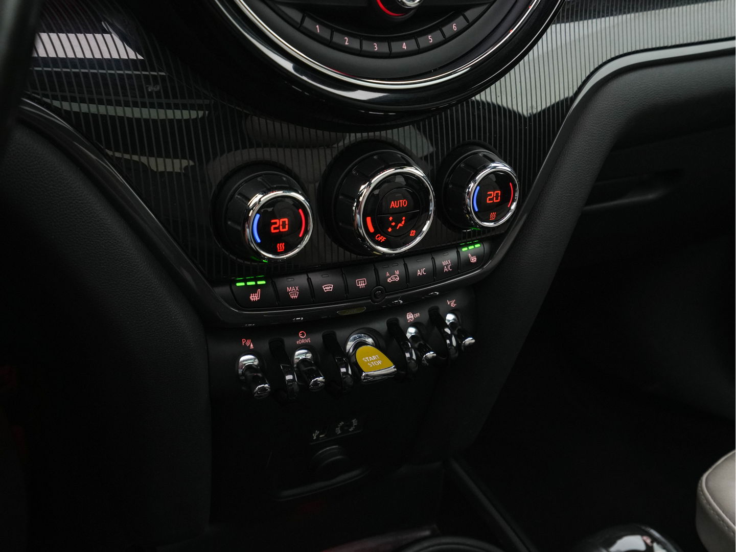MINI Countryman 2.0 Cooper S E ALL4 Chili Aut. *PANO | HARMAN-KARDON | LEDER | LED | NAVI | HEAD-UP | 19" ALU | MEMORY SEATS | CAMERA*