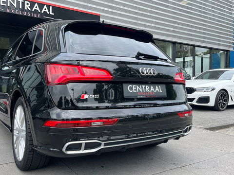 Audi SQ5 3.0 TFSI Quattro 354PK|Pano|Memory|Head-Up|Luchtvering|Carbon|Camera|ACC|Keyless|Leder|Carplay