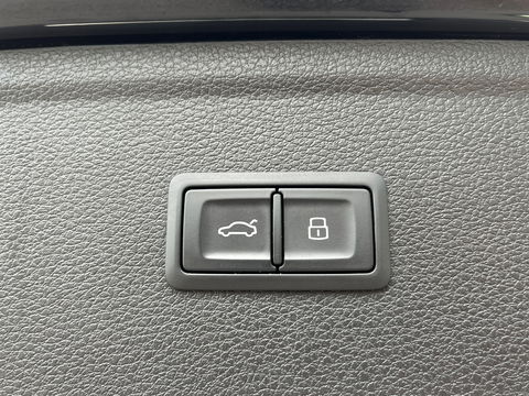 Audi SQ5 3.0 TFSI Quattro 354PK|Pano|Memory|Head-Up|Luchtvering|Carbon|Camera|ACC|Keyless|Leder|Carplay