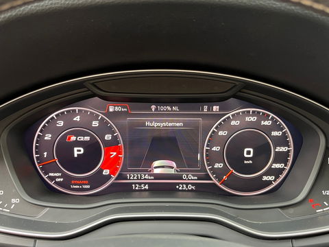Audi SQ5 3.0 TFSI Quattro 354PK|Pano|Memory|Head-Up|Luchtvering|Carbon|Camera|ACC|Keyless|Leder|Carplay