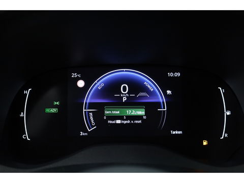 Toyota Yaris Cross 1.5 Hybrid Teamplayer 130pk | Winter pakket | Safety pakket | Navi | Adapt. Cruise | Camera | Keyless