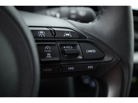 Toyota Yaris Cross 1.5 Hybrid Teamplayer 130pk | Winter pakket | Safety pakket | Navi | Adapt. Cruise | Camera | Keyless