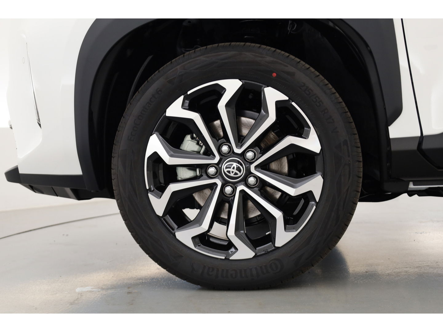 Toyota Yaris Cross 1.5 Hybrid Teamplayer 130pk | Winter pakket | Safety pakket | Navi | Adapt. Cruise | Camera | Keyless