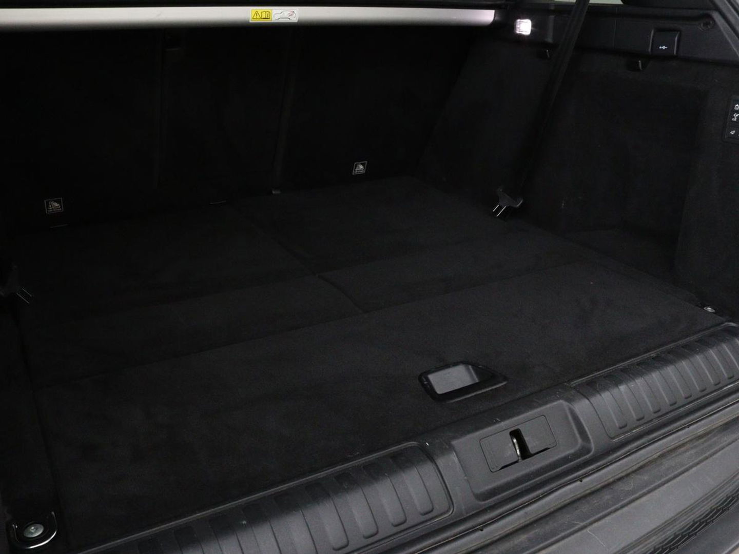 Land Rover Range Rover Sport 3.0 SDV6 HSE Dynamic 7-Persoons | Panoramadak | Leder | Trekhaak | Stoelverwarming | Xenon | Camera | Memory