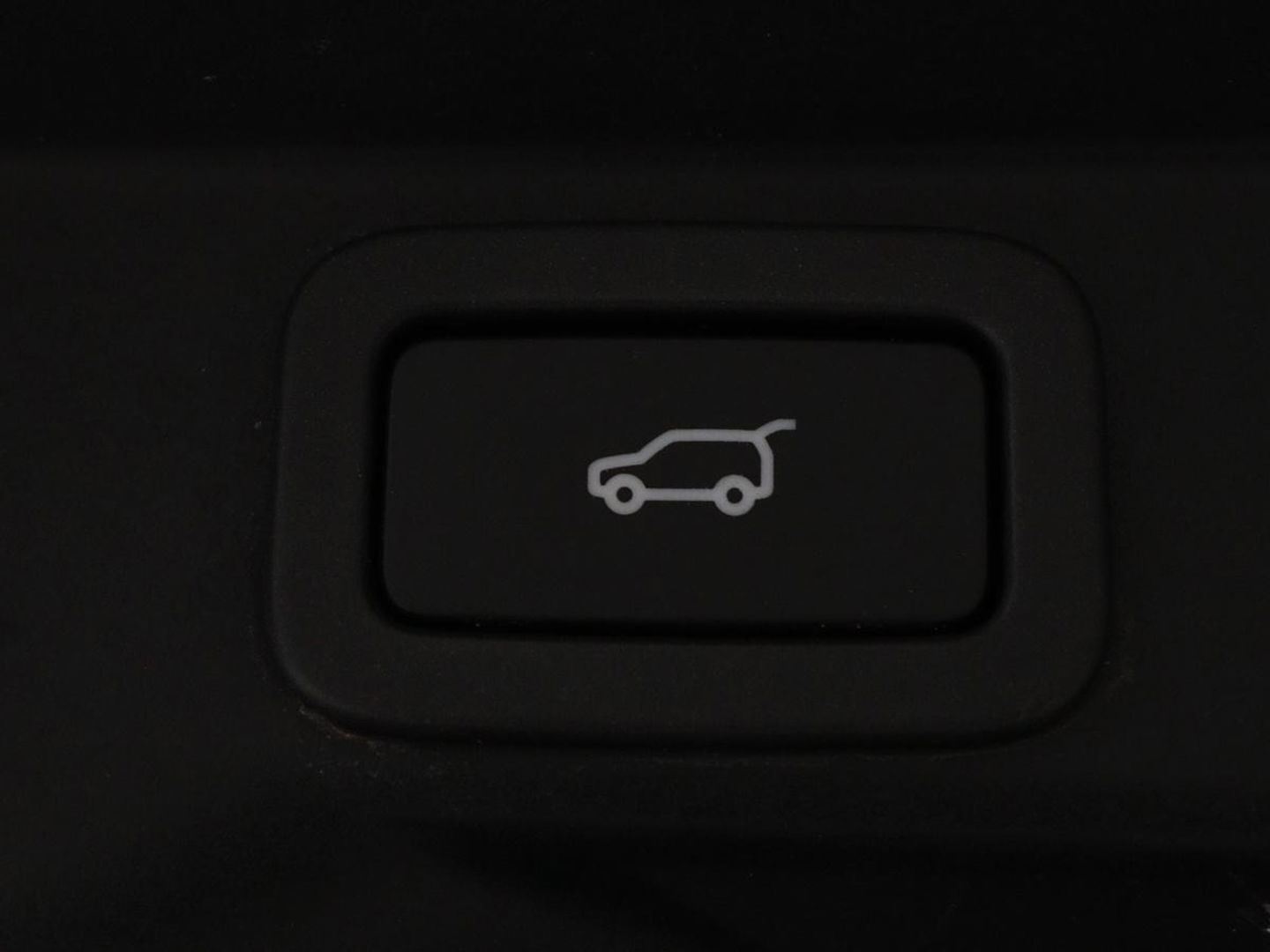 Land Rover Range Rover Sport 3.0 SDV6 HSE Dynamic 7-Persoons | Panoramadak | Leder | Trekhaak | Stoelverwarming | Xenon | Camera | Memory
