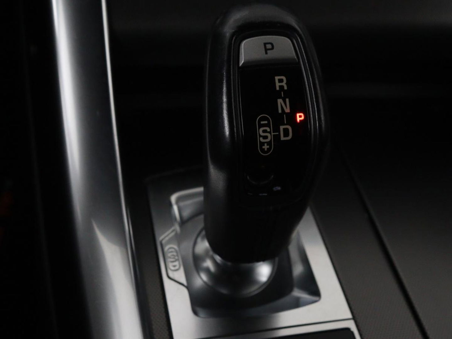 Land Rover Range Rover Sport 3.0 SDV6 HSE Dynamic 7-Persoons | Panoramadak | Leder | Trekhaak | Stoelverwarming | Xenon | Camera | Memory