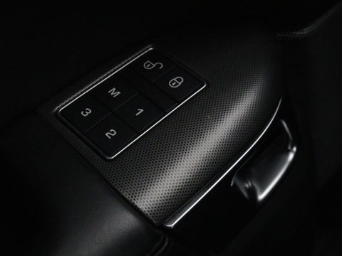 Land Rover Range Rover Sport 3.0 SDV6 HSE Dynamic 7-Persoons | Panoramadak | Leder | Trekhaak | Stoelverwarming | Xenon | Camera | Memory