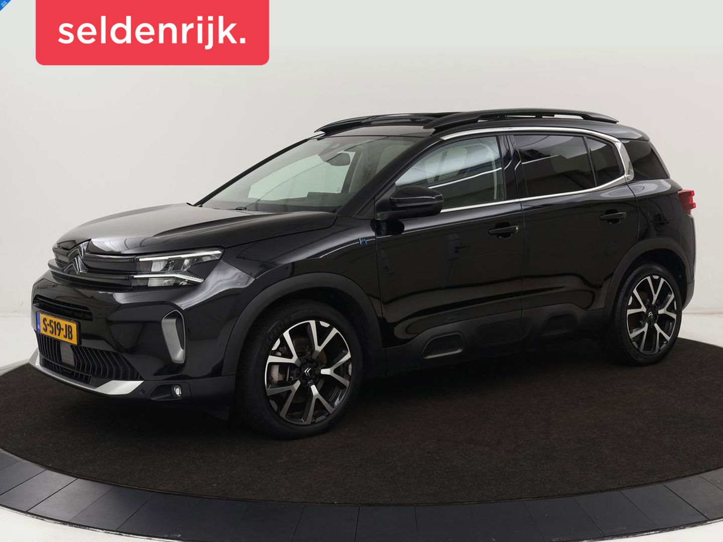 Citroën C5 Aircross 1.6 Plug In Hybride Shine | Panoramadak | Stoelverwarming | Trekhaak | Leder/Alcantara | Adaptive cruise | Keyless | Carplay | Camera | Navigatie