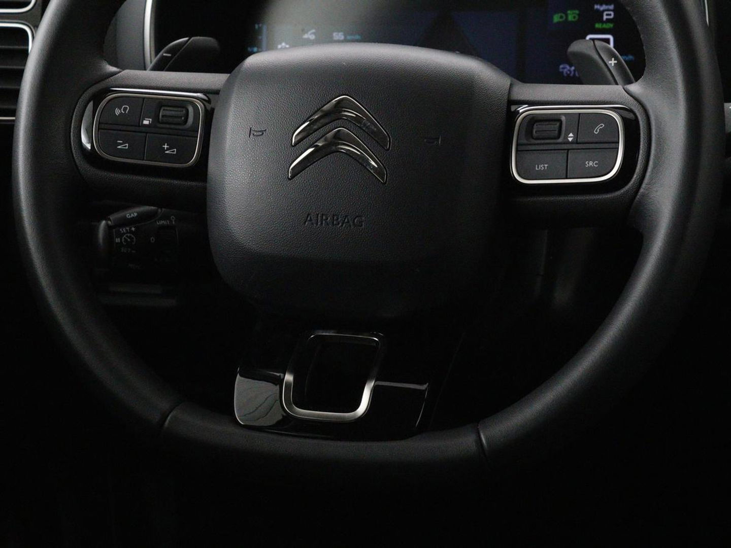 Citroën C5 Aircross 1.6 Plug In Hybride Shine | Panoramadak | Stoelverwarming | Trekhaak | Leder/Alcantara | Adaptive cruise | Keyless | Carplay | Camera | Navigatie