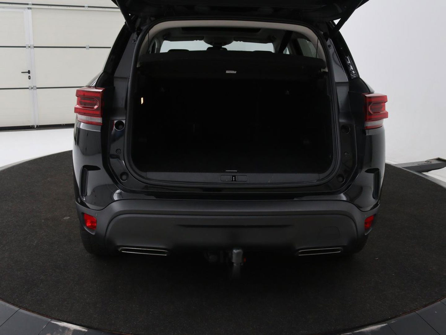 Citroën C5 Aircross 1.6 Plug In Hybride Shine | Panoramadak | Stoelverwarming | Trekhaak | Leder/Alcantara | Adaptive cruise | Keyless | Carplay | Camera | Navigatie