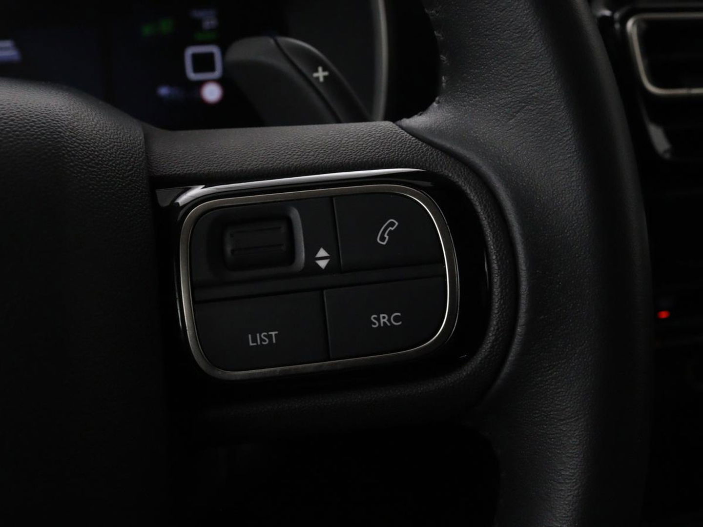 Citroën C5 Aircross 1.6 Plug In Hybride Shine | Panoramadak | Stoelverwarming | Trekhaak | Leder/Alcantara | Adaptive cruise | Keyless | Carplay | Camera | Navigatie
