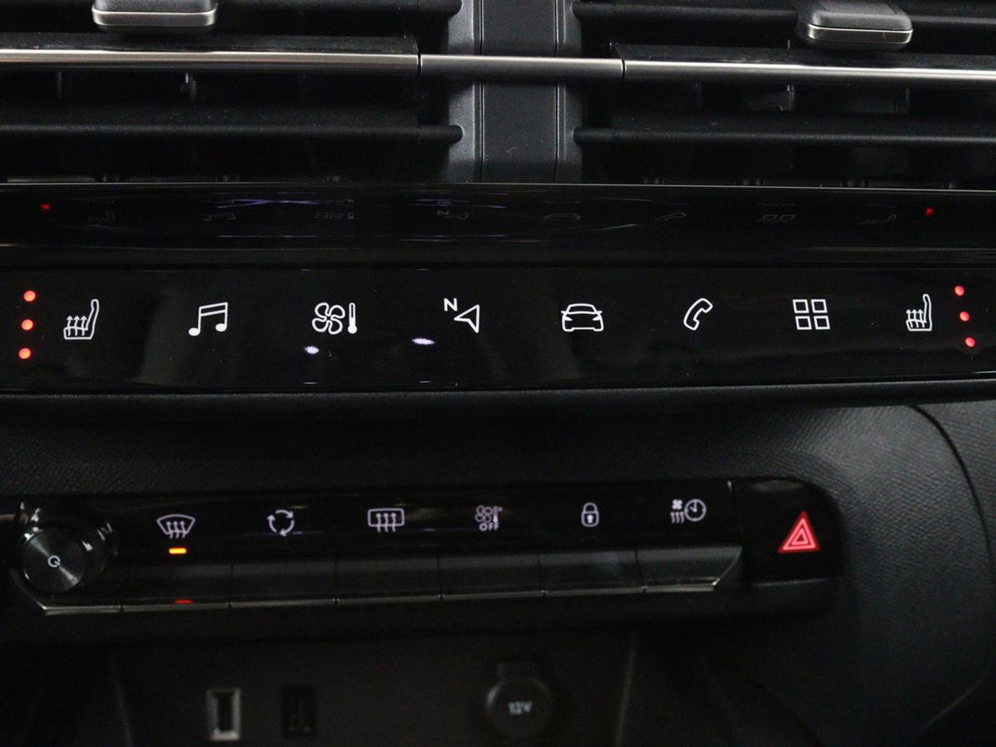 Citroën C5 Aircross 1.6 Plug In Hybride Shine | Panoramadak | Stoelverwarming | Trekhaak | Leder/Alcantara | Adaptive cruise | Keyless | Carplay | Camera | Navigatie