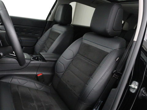 Citroën C5 Aircross 1.6 Plug In Hybride Shine | Panoramadak | Stoelverwarming | Trekhaak | Leder/Alcantara | Adaptive cruise | Keyless | Carplay | Camera | Navigatie