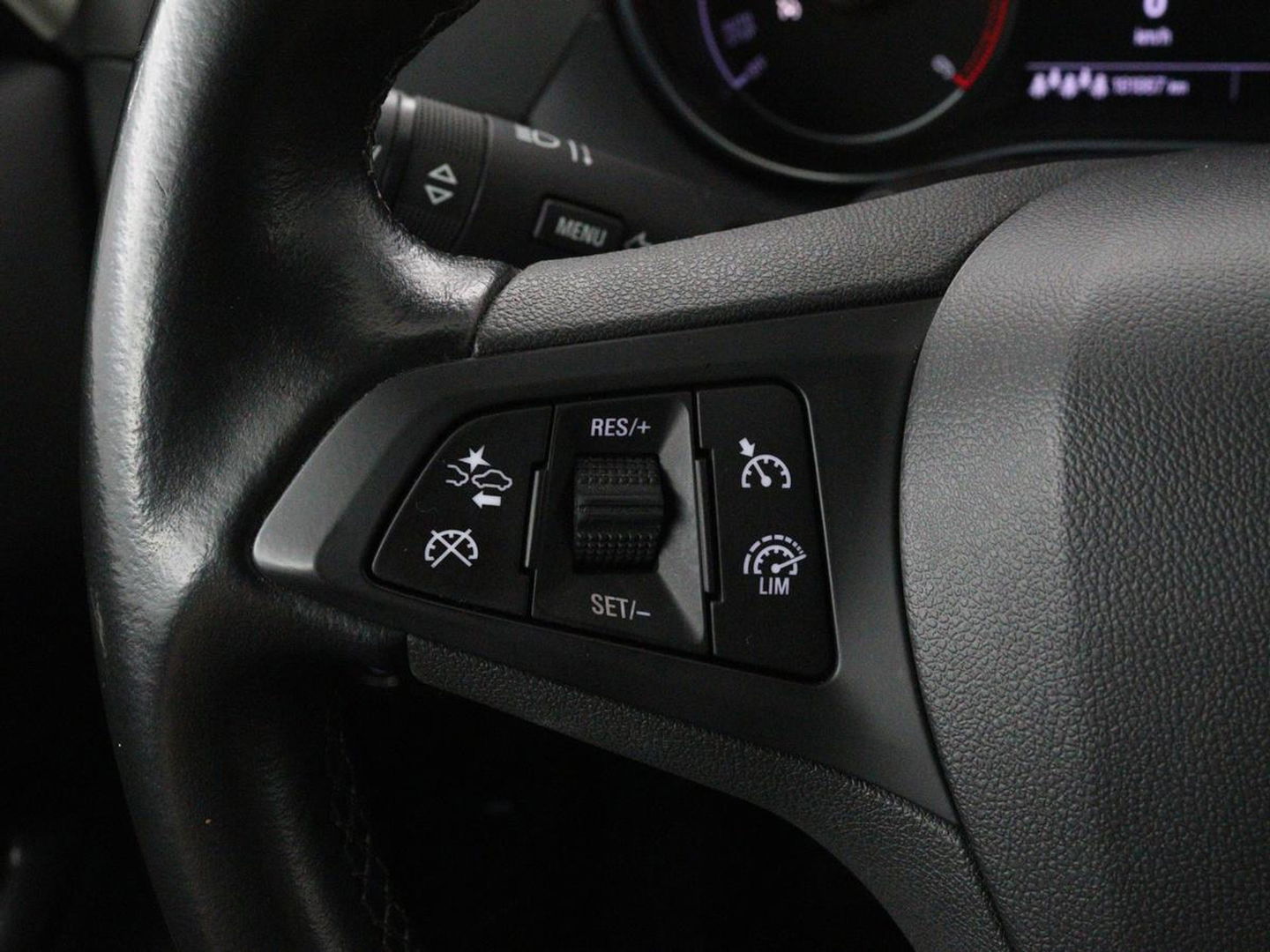 Opel Zafira 2.0 CDTI Innovation 7-Persoons | 1e eigenaar | Camera | Trekhaak | Navigatie | Carplay | Full LED | Cruise control | Bluetooth | Climate control