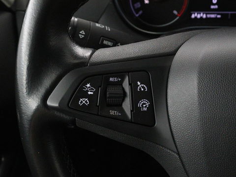 Opel Zafira 2.0 CDTI Innovation 7-Persoons | 1e eigenaar | Camera | Trekhaak | Navigatie | Carplay | Full LED | Cruise control | Bluetooth | Climate control