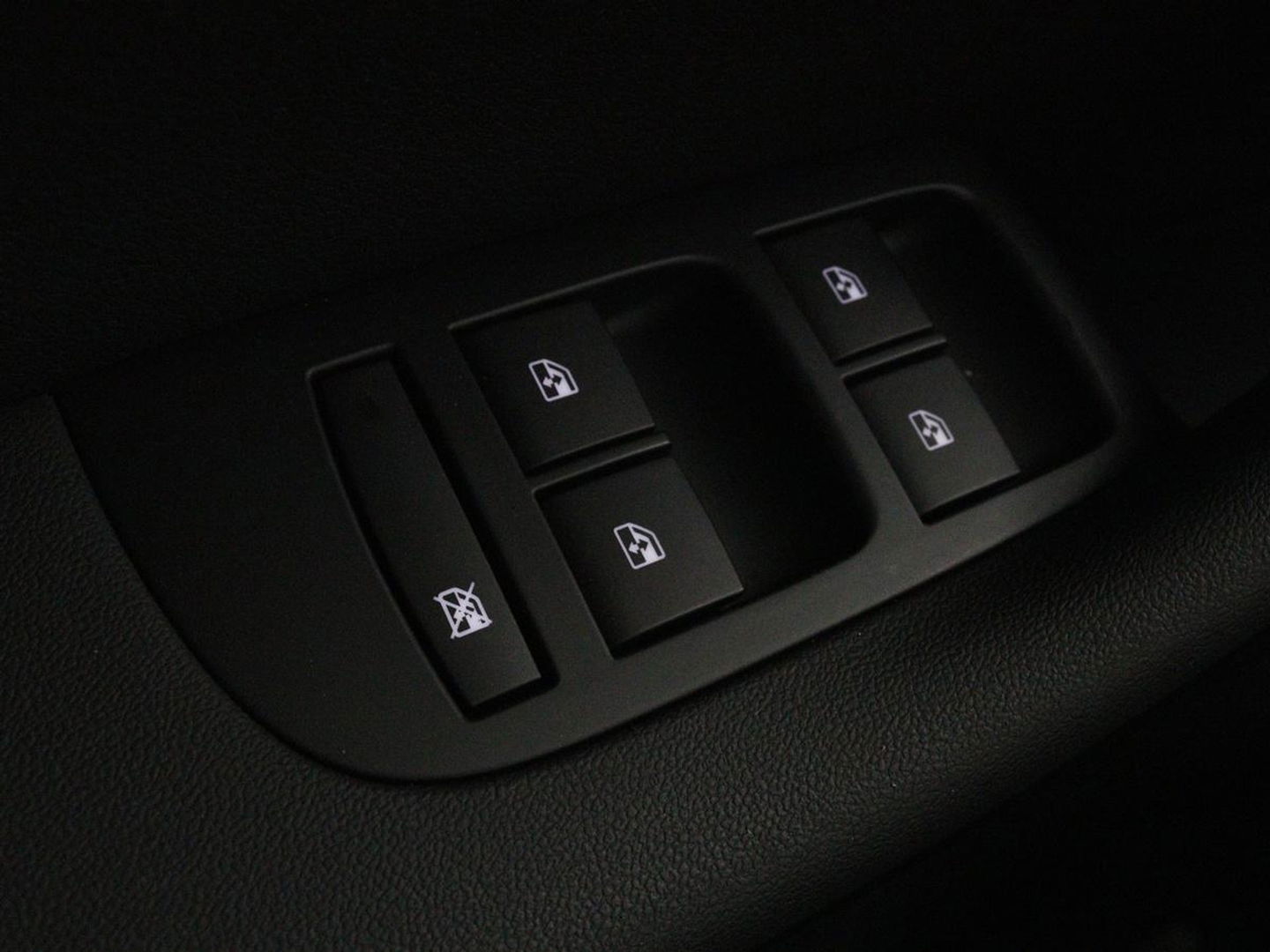 Opel Zafira 2.0 CDTI Innovation 7-Persoons | 1e eigenaar | Camera | Trekhaak | Navigatie | Carplay | Full LED | Cruise control | Bluetooth | Climate control