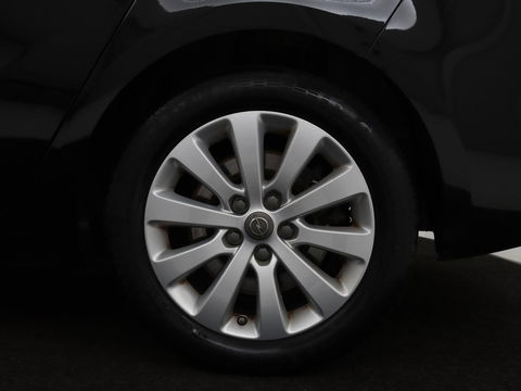 Opel Zafira 2.0 CDTI Innovation 7-Persoons | 1e eigenaar | Camera | Trekhaak | Navigatie | Carplay | Full LED | Cruise control | Bluetooth | Climate control