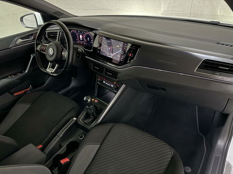 Volkswagen Polo 1.0 TSI 2x R-Line Pano Virtual CarPlay Cruise NAP