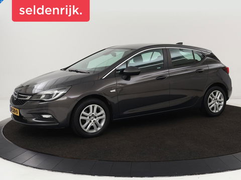 Opel Astra 1.4 Turbo Edition | 150pk | Trekhaak | Carplay | Climate control | Parkeerhulp | Cruise control | Bluetooth