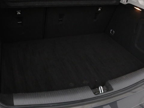 Opel Astra 1.4 Turbo Edition | 150pk | Trekhaak | Carplay | Climate control | Parkeerhulp | Cruise control | Bluetooth