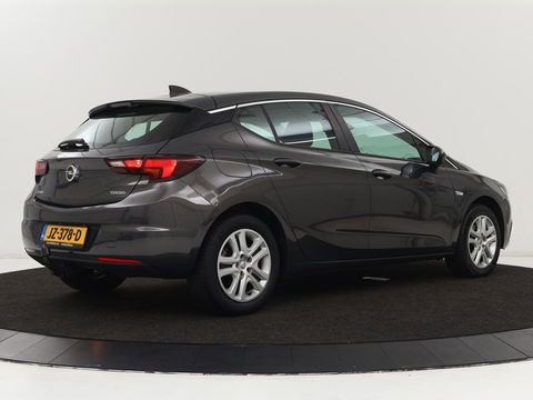 Opel Astra 1.4 Turbo Edition | 150pk | Trekhaak | Carplay | Climate control | Parkeerhulp | Cruise control | Bluetooth