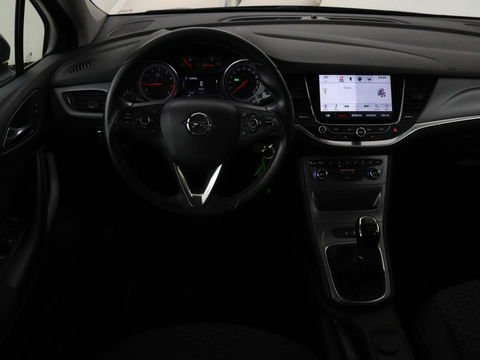 Opel Astra 1.4 Turbo Edition | 150pk | Trekhaak | Carplay | Climate control | Parkeerhulp | Cruise control | Bluetooth