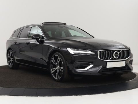 Volvo V60 2.0 T8 Recharge AWD Inscription | Panoramadak | Bowers & Wilkins | Head-Up | Massage | Ventilatie | Trekhaak | 360 Camera | Leder | Carplay | Achterbankverwarming | Navigatie | PHEV